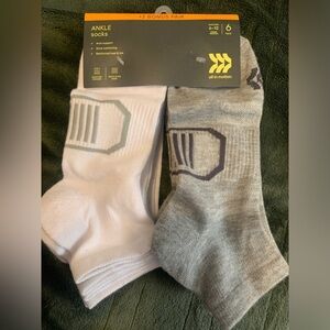 ALL IN MOTION Athletic Ankle Socks in White and Gray - 8 Pack